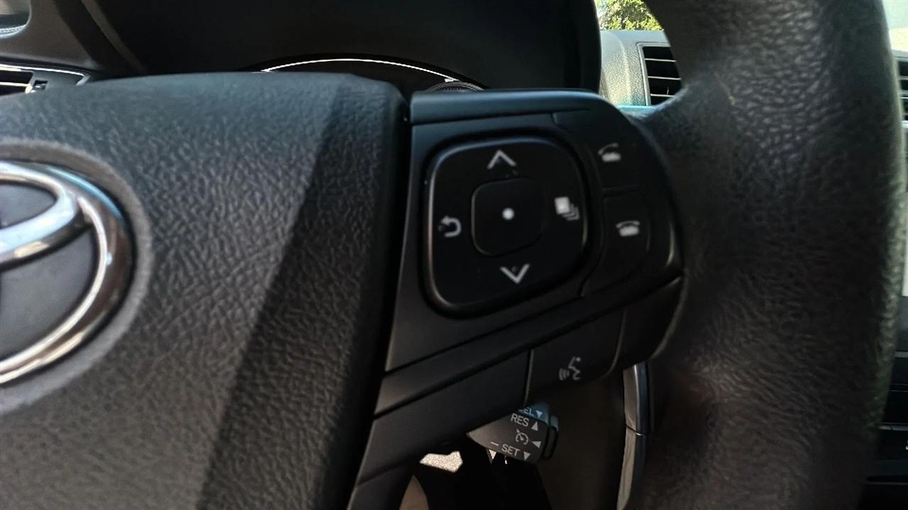 Toyota Camry  2017