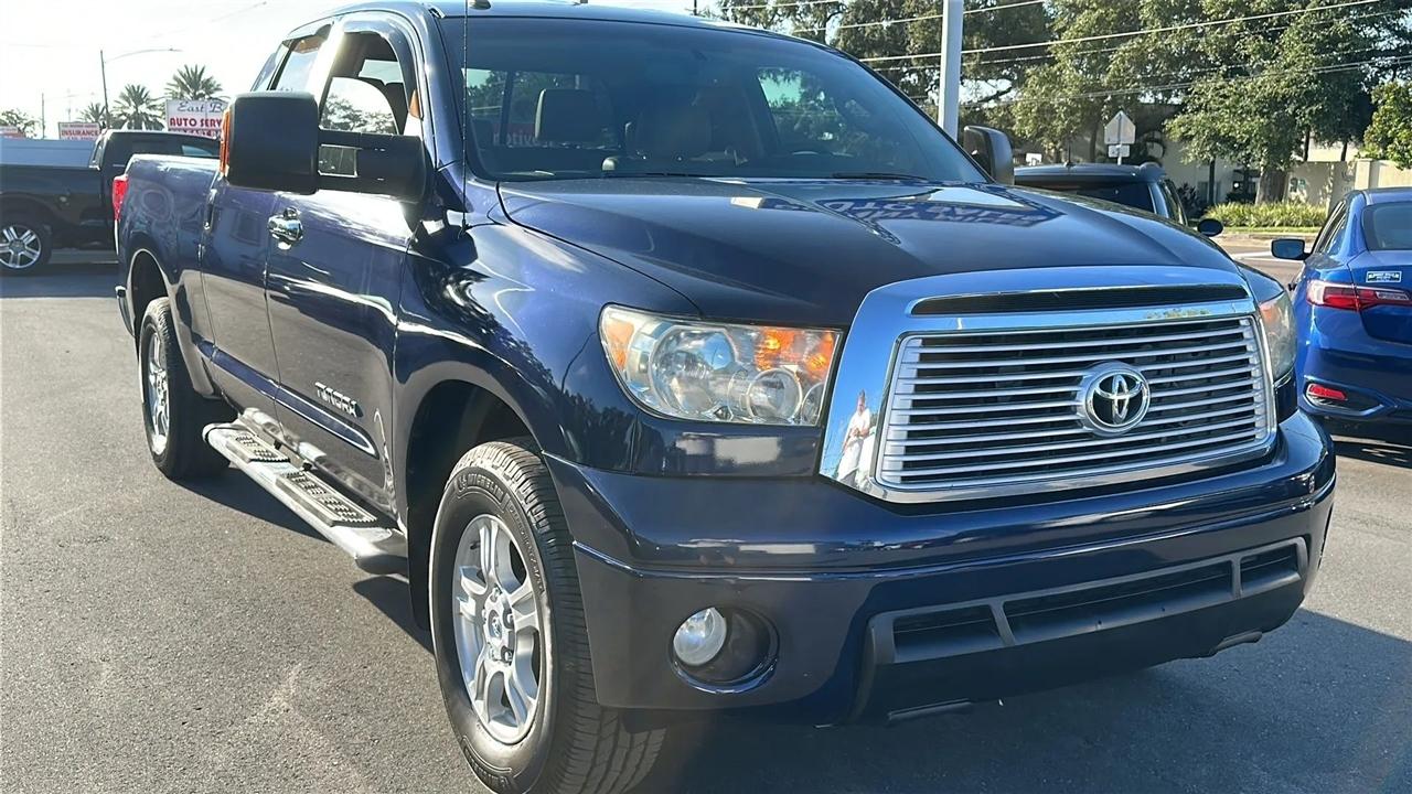 Toyota Tundra 2WD Truck Double Cab 5.7L V8 6-Spd AT LTD (Natl) 2012