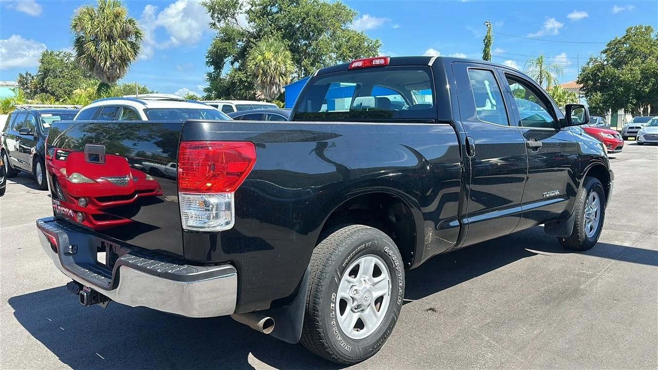 Toyota Tundra 2WD Truck Double Cab 4.6L V8 6-Spd AT (Natl) 2013