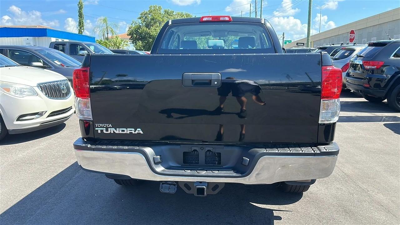 Toyota Tundra 2WD Truck Double Cab 4.6L V8 6-Spd AT (Natl) 2013
