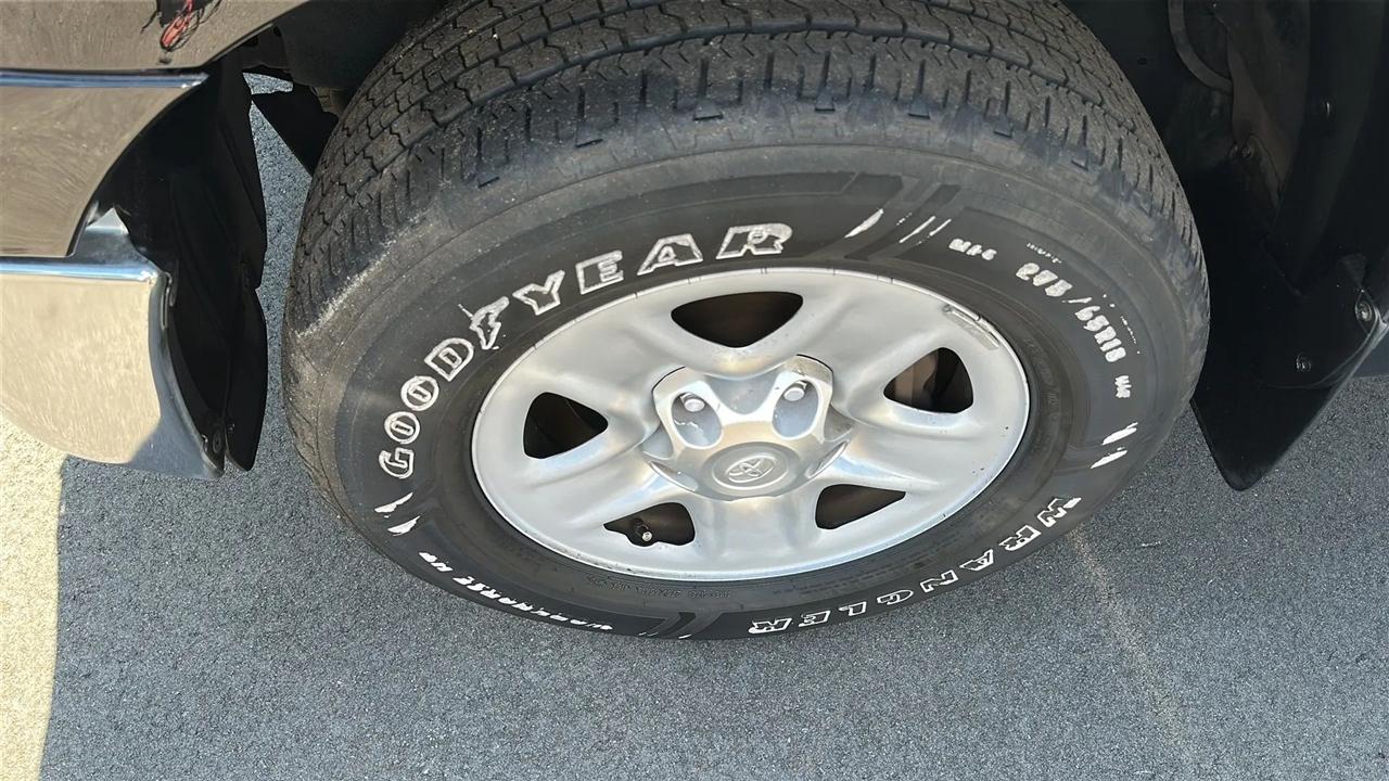 Toyota Tundra 2WD Truck Double Cab 4.6L V8 6-Spd AT (Natl) 2013