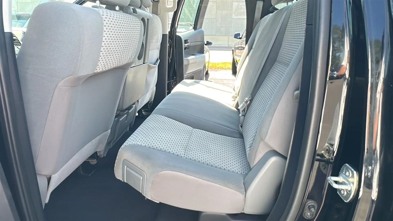 Toyota Tundra 2WD Truck Double Cab 4.6L V8 6-Spd AT (Natl) 2013
