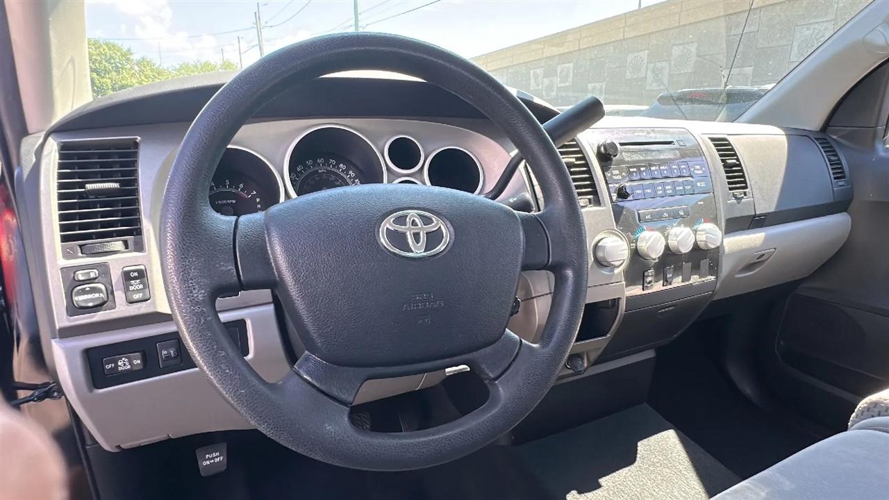 Toyota Tundra 2WD Truck Double Cab 4.6L V8 6-Spd AT (Natl) 2013