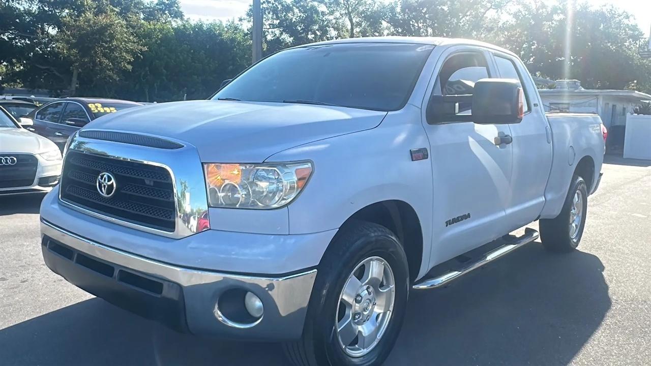 Toyota Tundra 2WD Double 145.7" 5.7L V8 SR5 (Natl 2007