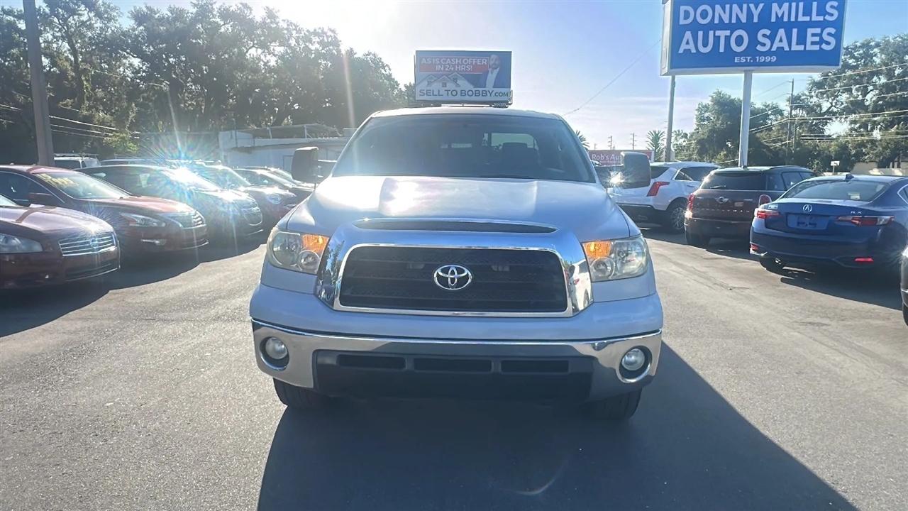 Toyota Tundra 2WD Double 145.7" 5.7L V8 SR5 (Natl 2007