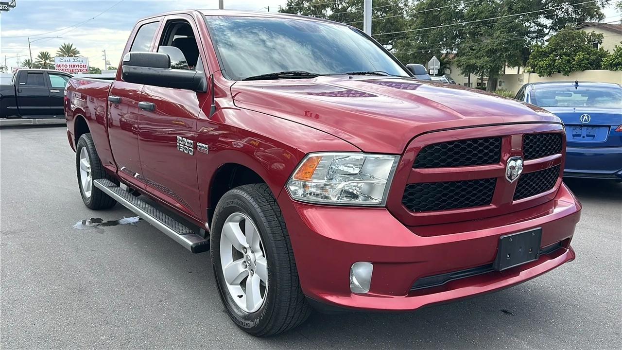 RAM 1500 4WD Quad Cab 140.5" Express 2015