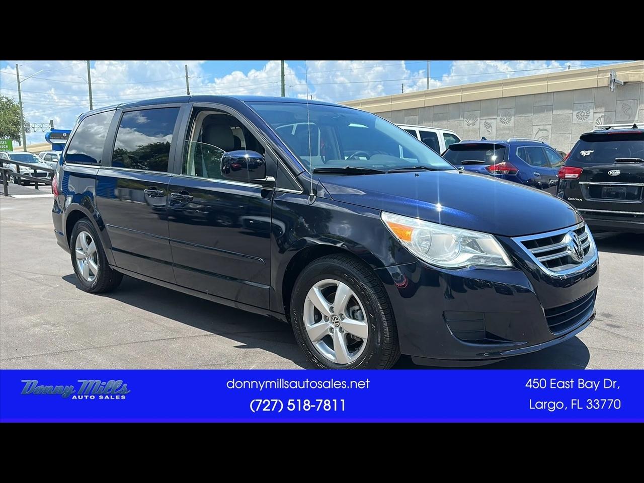 Volkswagen Routan 4dr Wgn SE 2010
