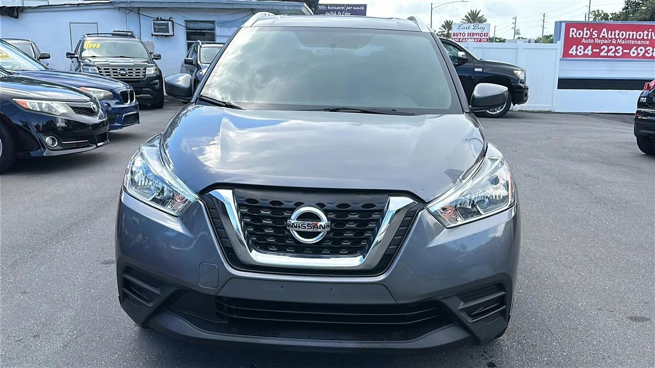 Nissan Kicks SV FWD 2019