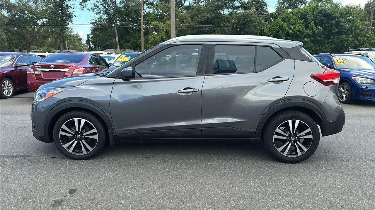 Nissan Kicks SV FWD 2019