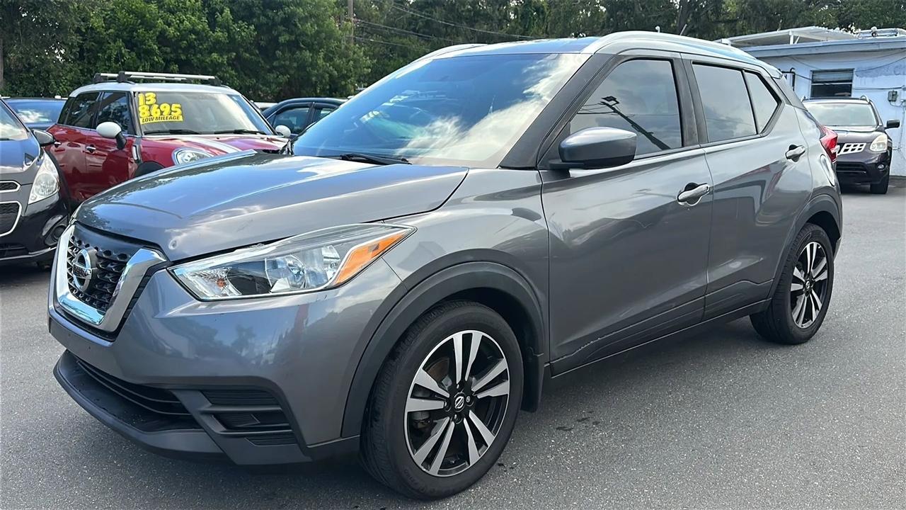 Nissan Kicks SV FWD 2019