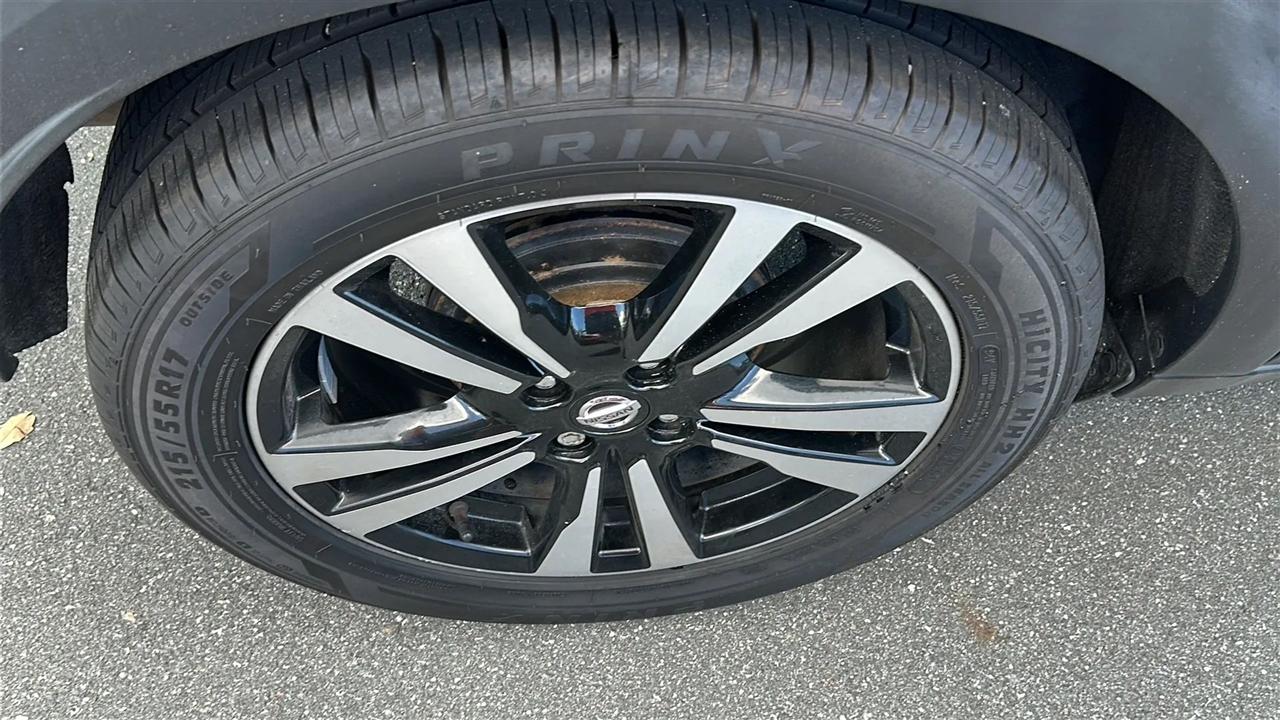 Nissan Kicks SV FWD 2019