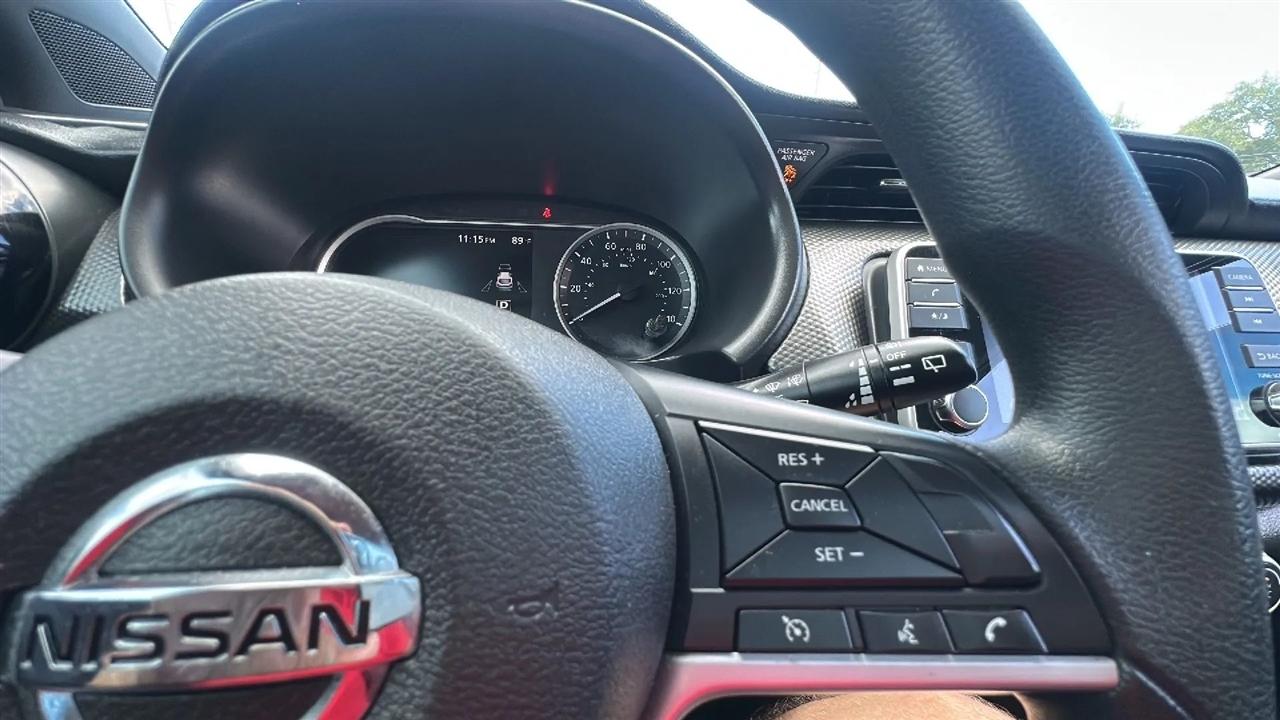 Nissan Kicks SV FWD 2019