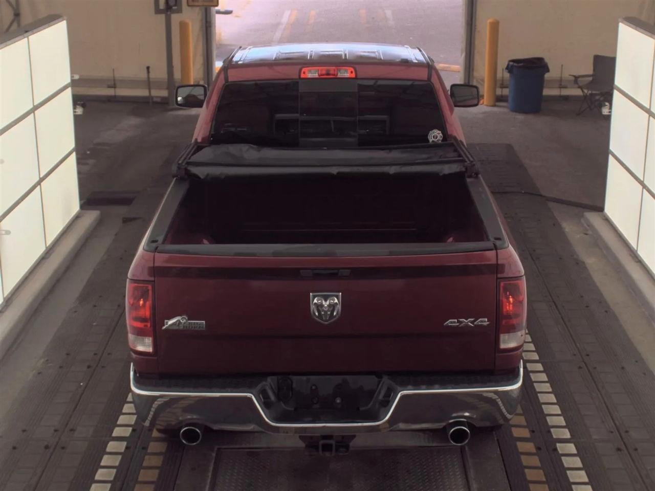 RAM 1500 4WD Quad Cab 140.5" Big Horn 2011