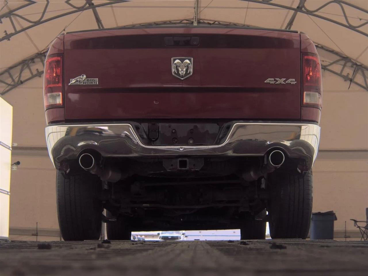RAM 1500 4WD Quad Cab 140.5" Big Horn 2011