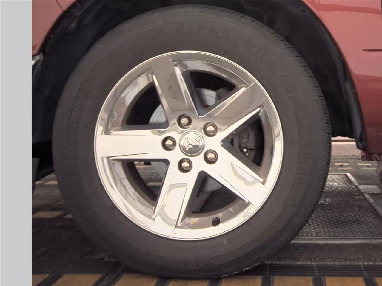 RAM 1500 4WD Quad Cab 140.5" Big Horn 2011