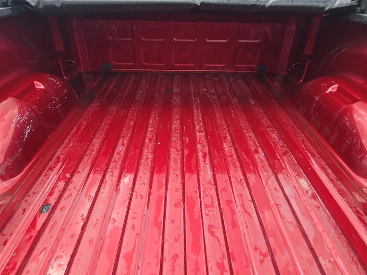 RAM 1500 4WD Quad Cab 140.5" Big Horn 2011