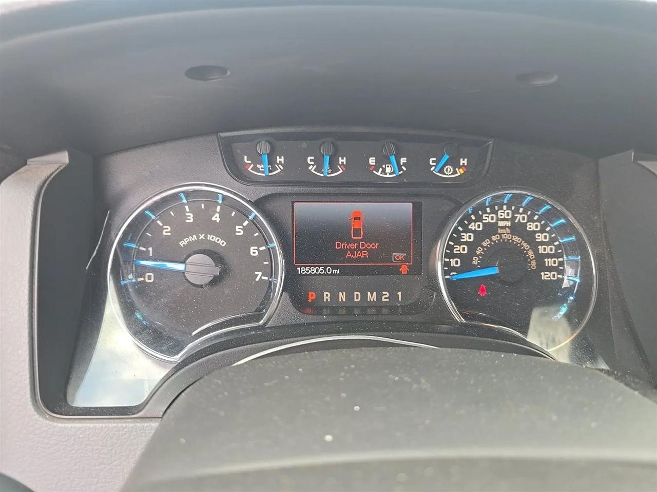 Ford F-150 2WD SuperCrew 145" Platinum 2013