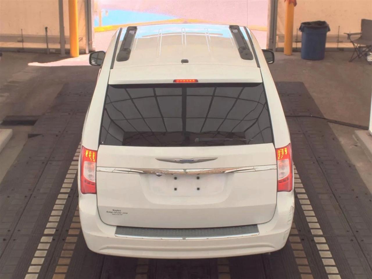 Chrysler Town & Country 4dr Wgn Touring 2014