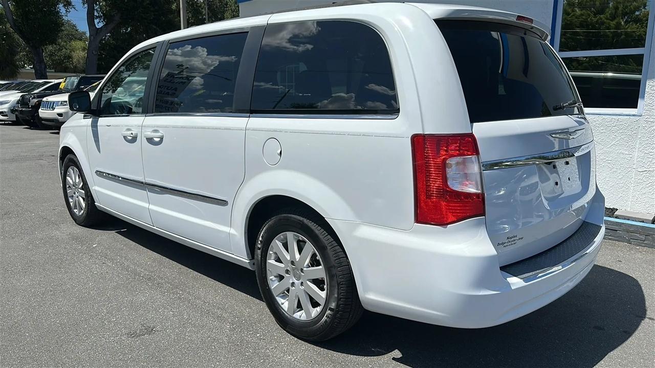 Chrysler Town & Country  2014