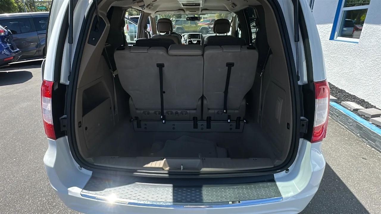 Chrysler Town & Country  2014