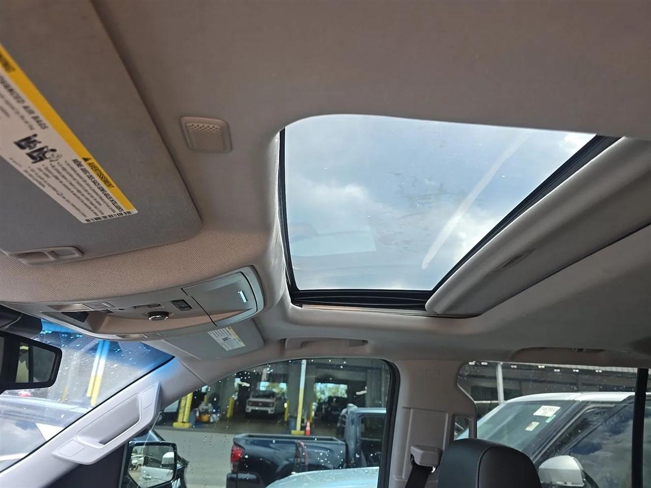 Chevrolet Tahoe 4WD 4dr LTZ 2016