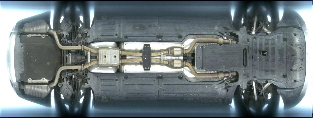 Hyundai Equus 4dr Sdn Signature 2012