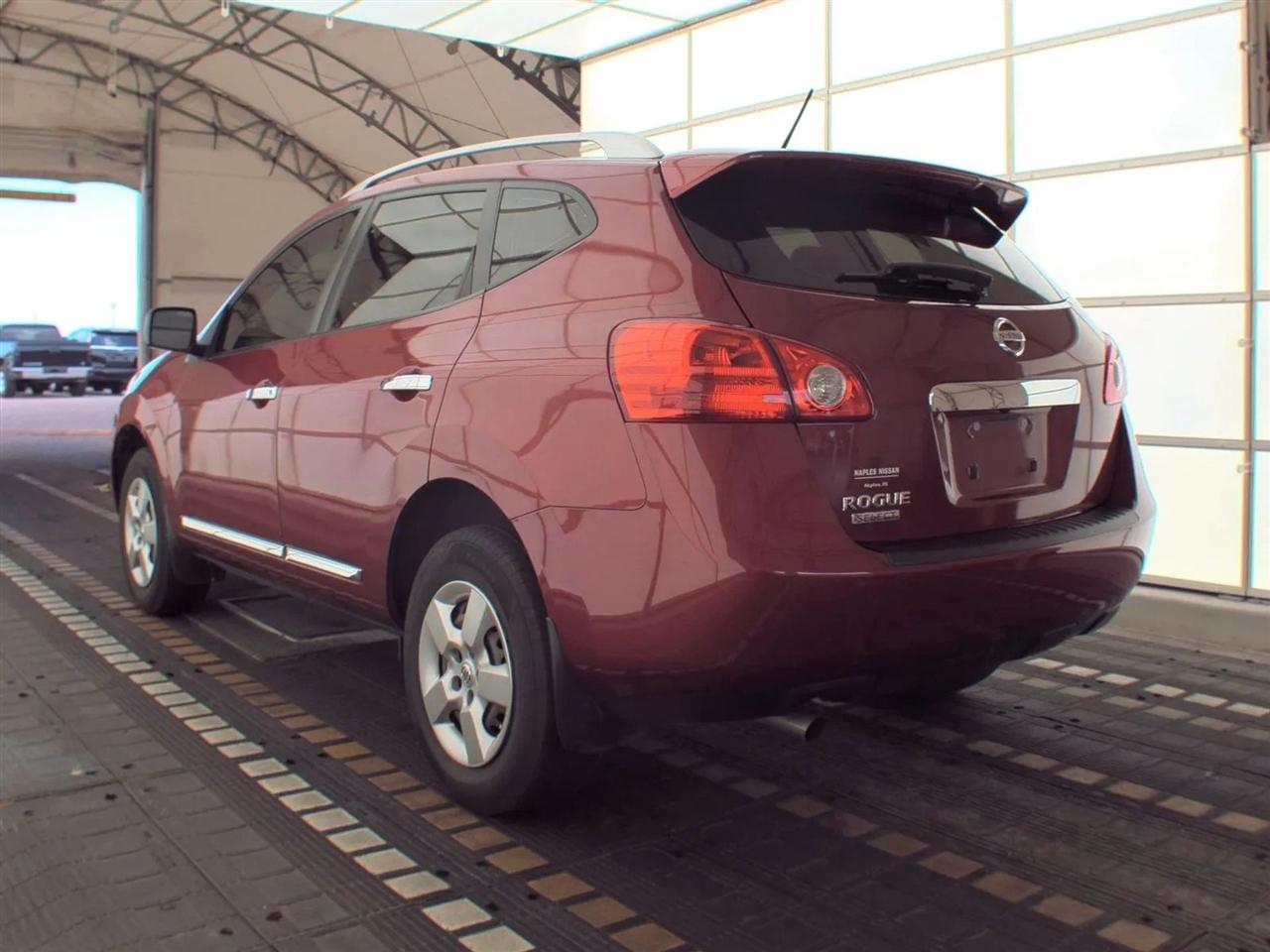 Nissan Rogue Select FWD 4dr S 2015