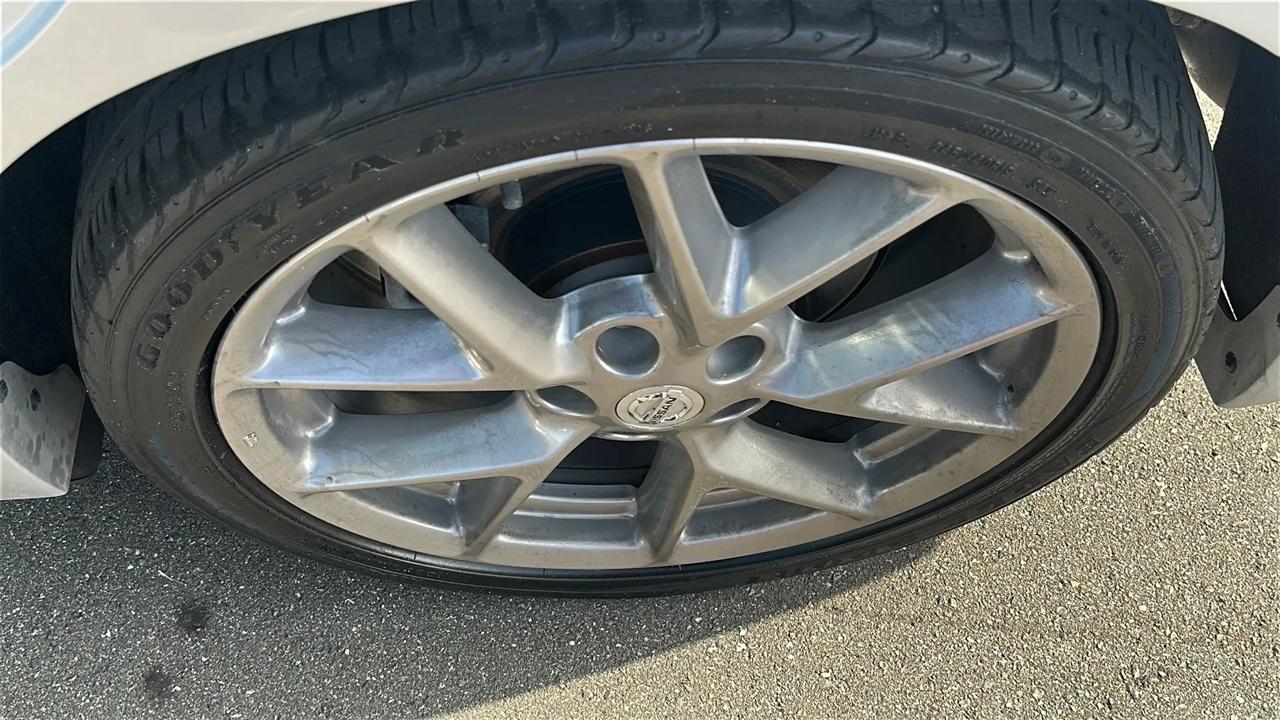 Nissan Maxima 4dr Sdn V6 CVT 3.5 SV w/Sport Pkg 2011