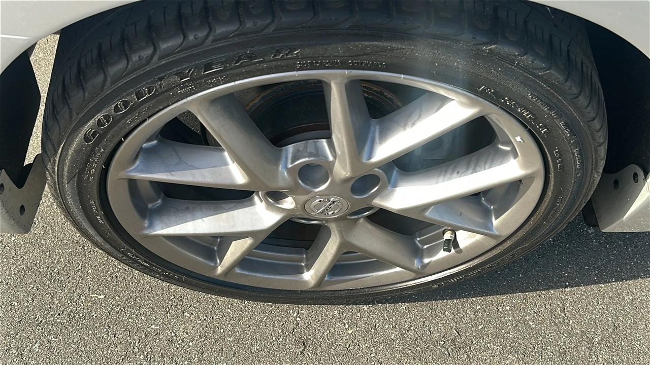 Nissan Maxima 4dr Sdn V6 CVT 3.5 SV w/Sport Pkg 2011