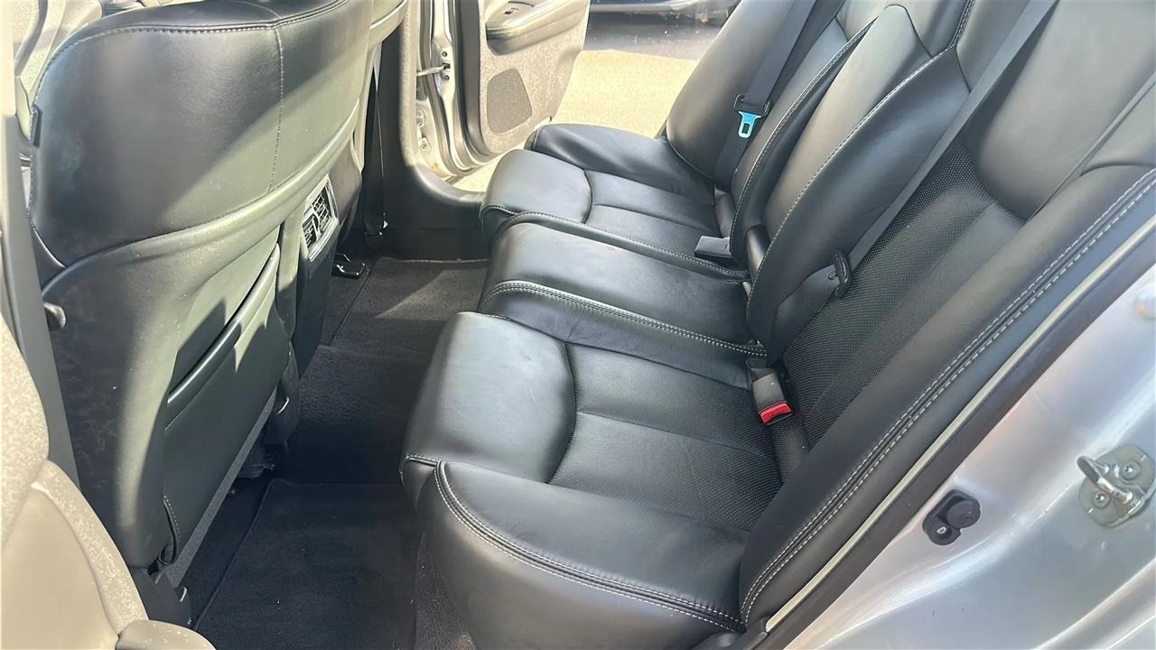 Nissan Maxima 4dr Sdn V6 CVT 3.5 SV w/Sport Pkg 2011