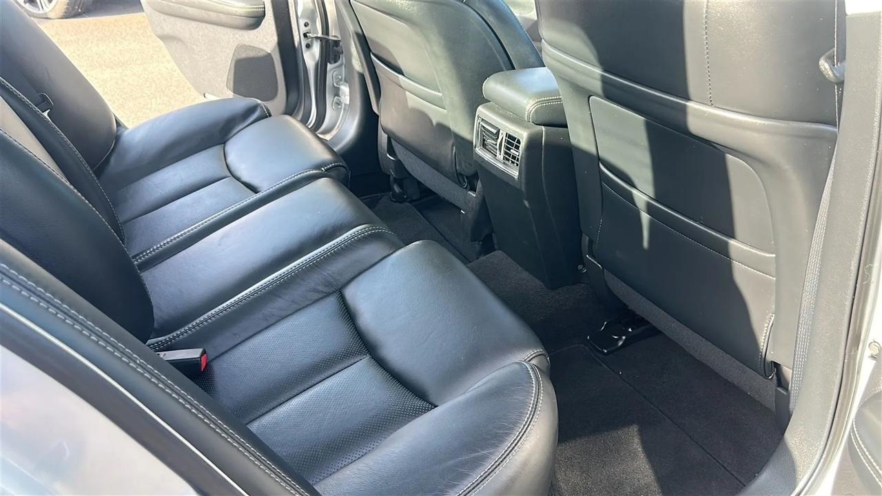 Nissan Maxima 4dr Sdn V6 CVT 3.5 SV w/Sport Pkg 2011