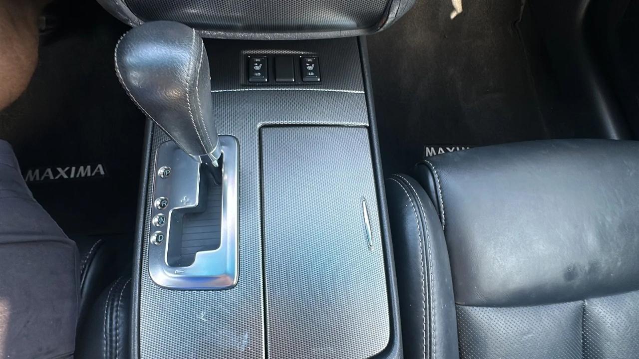 Nissan Maxima 4dr Sdn V6 CVT 3.5 SV w/Sport Pkg 2011