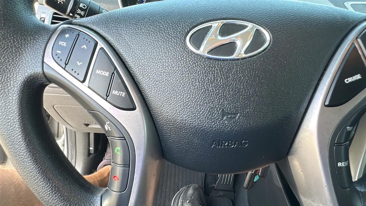 Hyundai Elantra 4dr Sdn Auto GLS (Ulsan Plant) 2013
