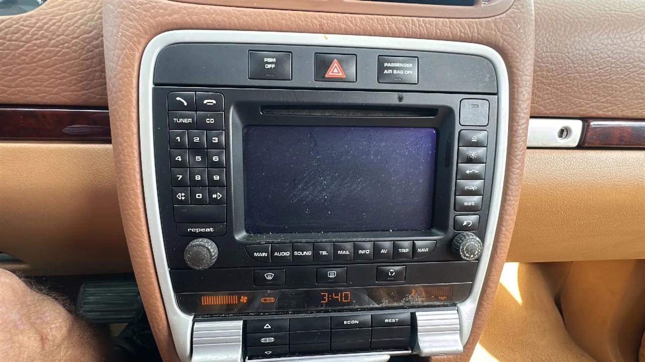 Porsche Cayenne 4dr 6-Spd Manual 2006