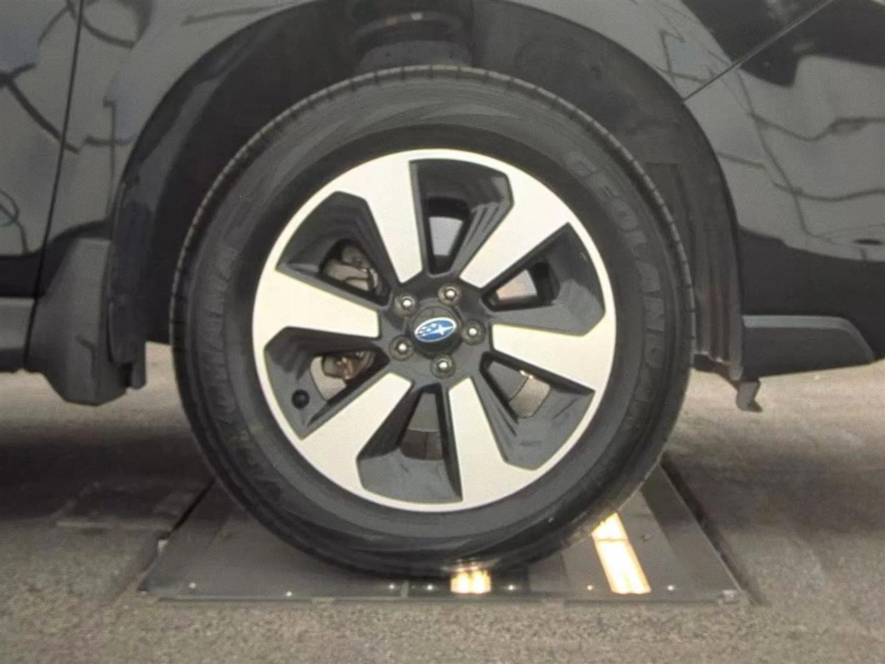 Subaru Forester 2.5i Premium CVT 2017