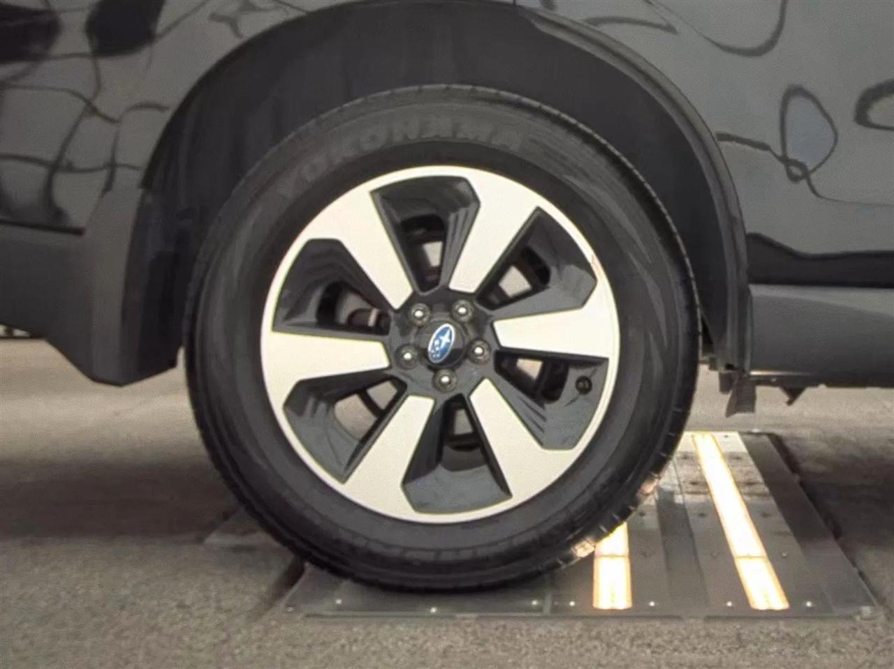 Subaru Forester 2.5i Premium CVT 2017