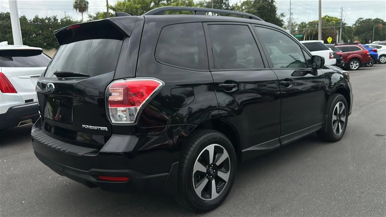 Subaru Forester  2017