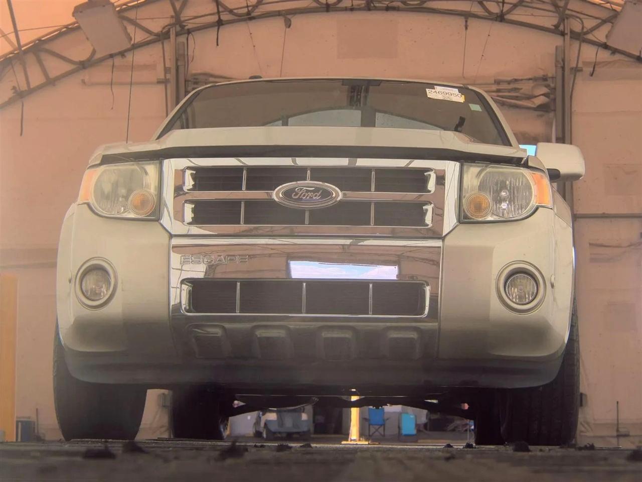 Ford Escape FWD 4dr Limited 2011