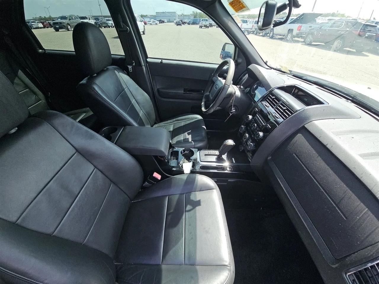 Ford Escape FWD 4dr Limited 2011