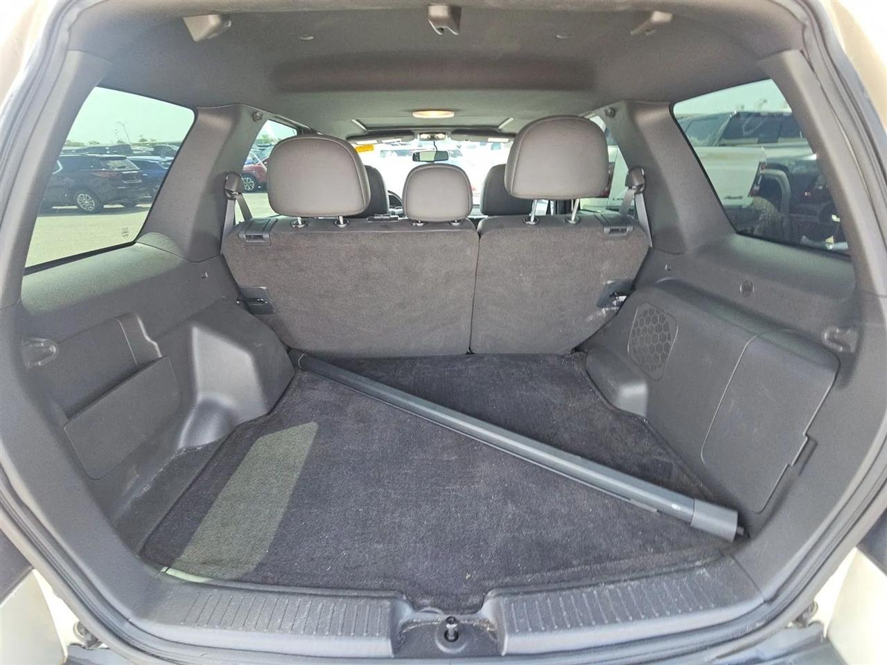 Ford Escape FWD 4dr Limited 2011