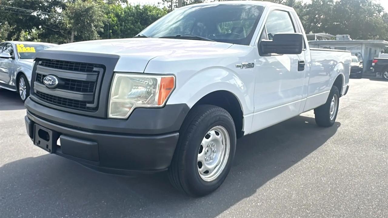 Ford F-150 2WD Reg Cab 126" STX 2014