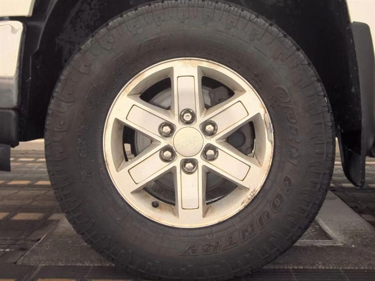 GMC Sierra 1500 4WD Ext Cab 143.5" SLE 2012