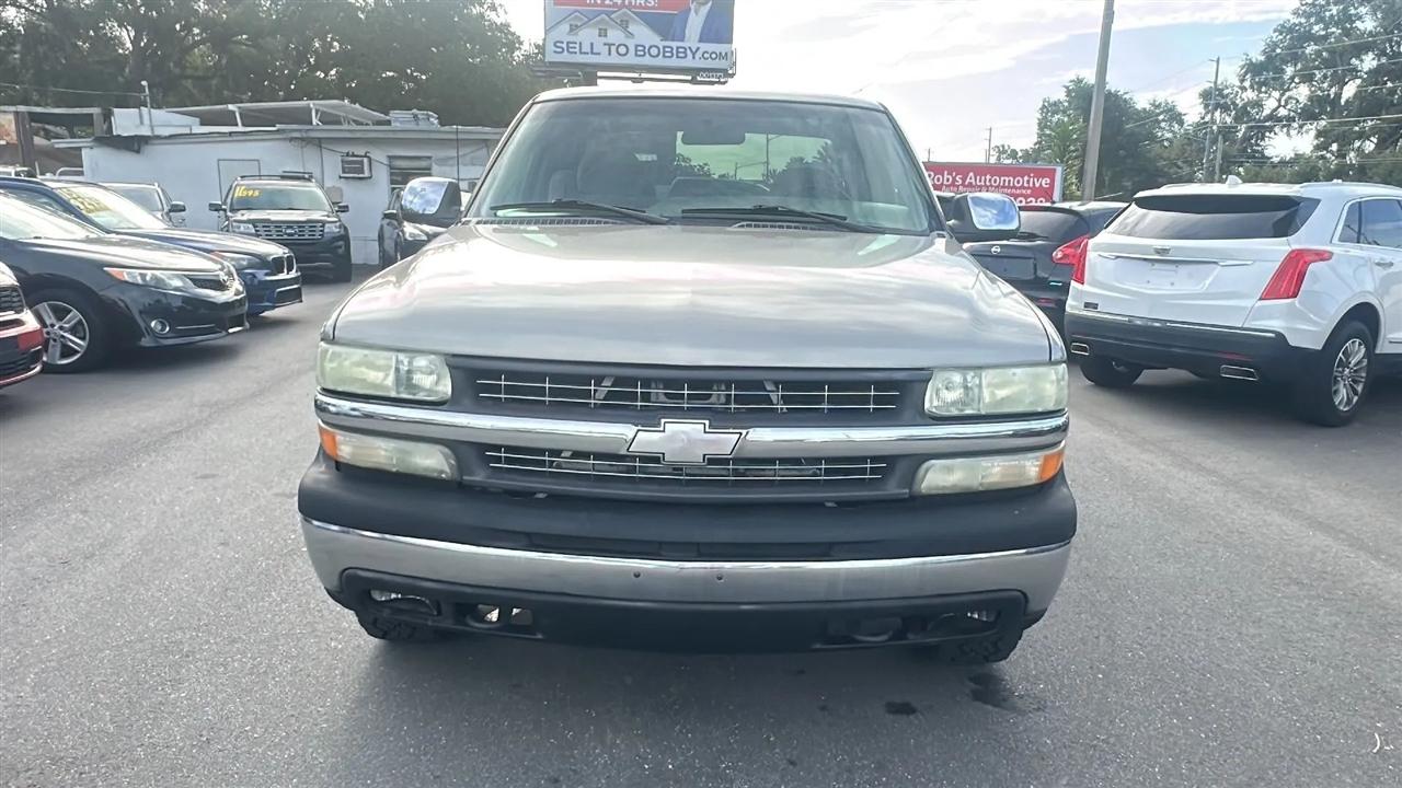 Chevrolet Silverado 1500 Ext Cab 143.5" WB 4WD LS 2002