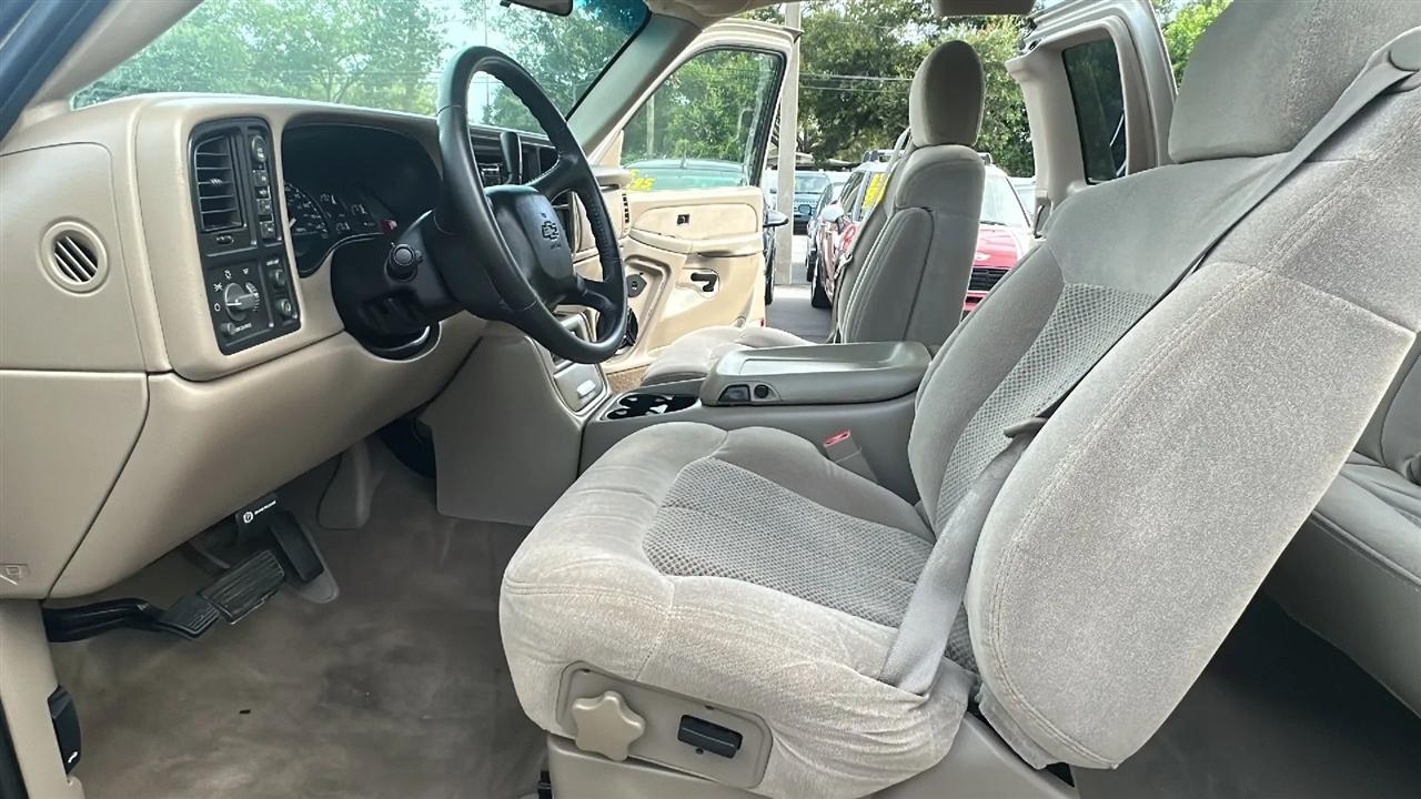 Chevrolet Silverado 1500 Ext Cab 143.5" WB 4WD LS 2002