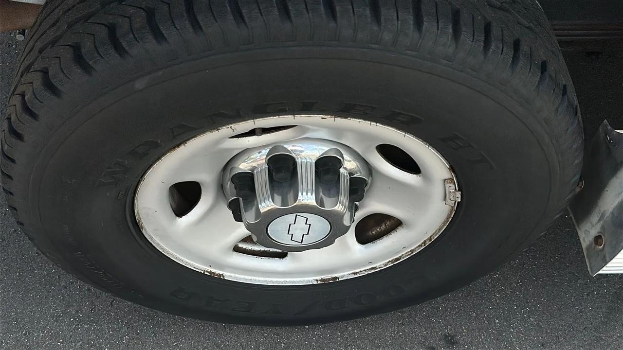 Chevrolet Express Passenger RWD 3500 155" 2007