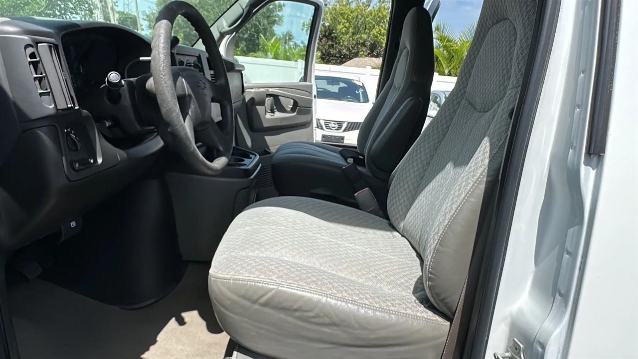 Chevrolet Express Passenger RWD 3500 155" 2007