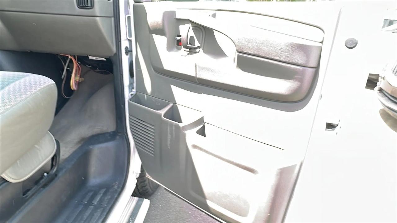 Chevrolet Express Passenger RWD 3500 155" 2007