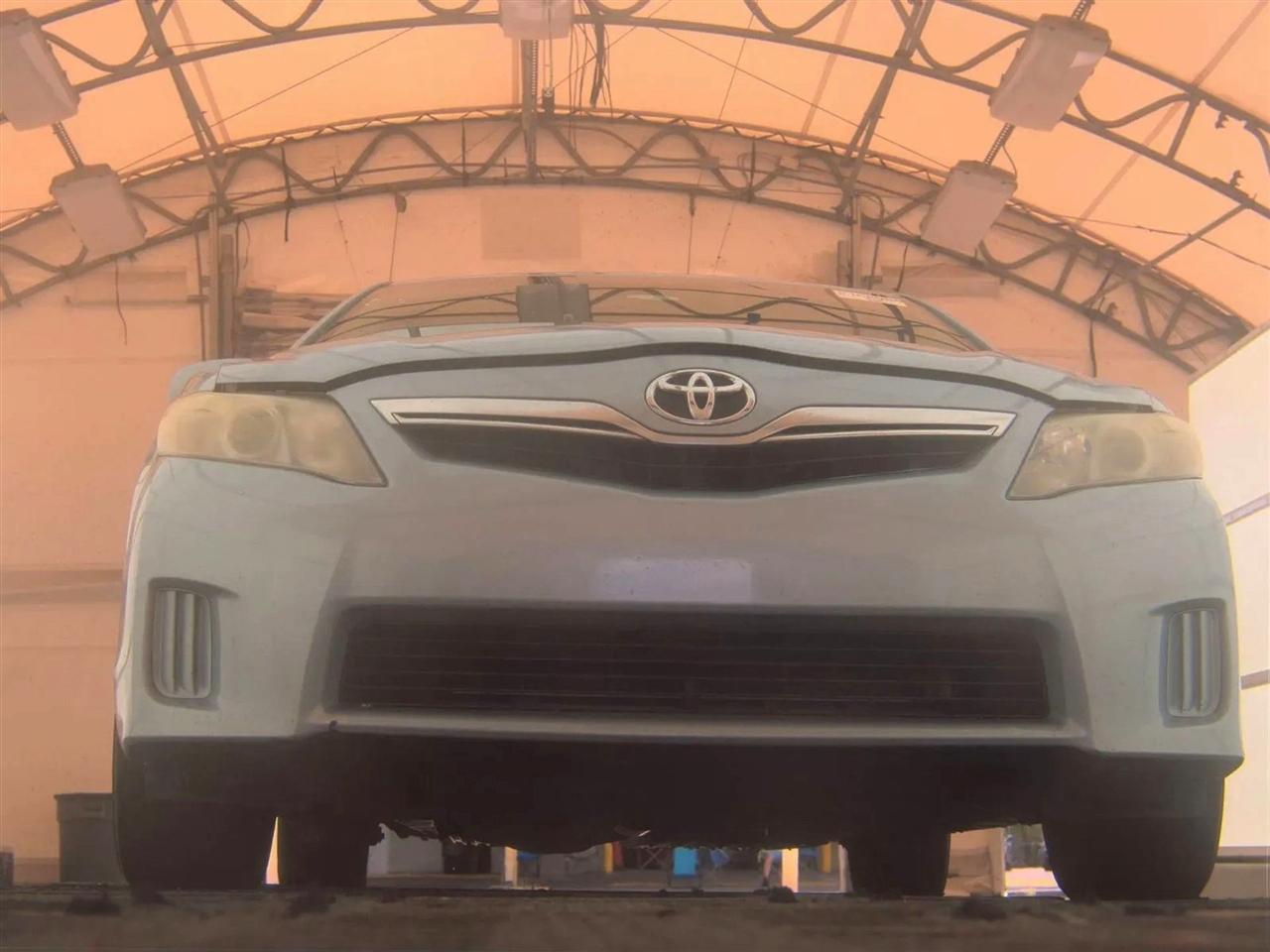 Toyota Camry Hybrid 4dr Sdn (Natl) 2011