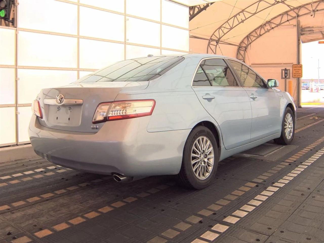 Toyota Camry Hybrid 4dr Sdn (Natl) 2011