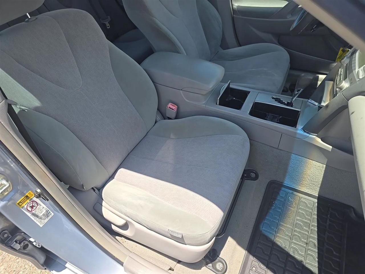 Toyota Camry Hybrid 4dr Sdn (Natl) 2011